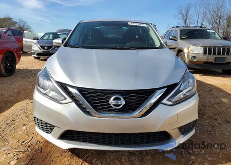 2016 Nissan Sentra S z USA, uszkodzony, nr VIN 3N1AB7AP8GY239706